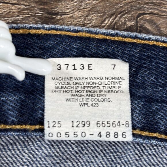 Vintage Levis 550 Jeans Men's 33x30 Blue Relaxed Fit Straight Leg Denim - Picture 11 of 11